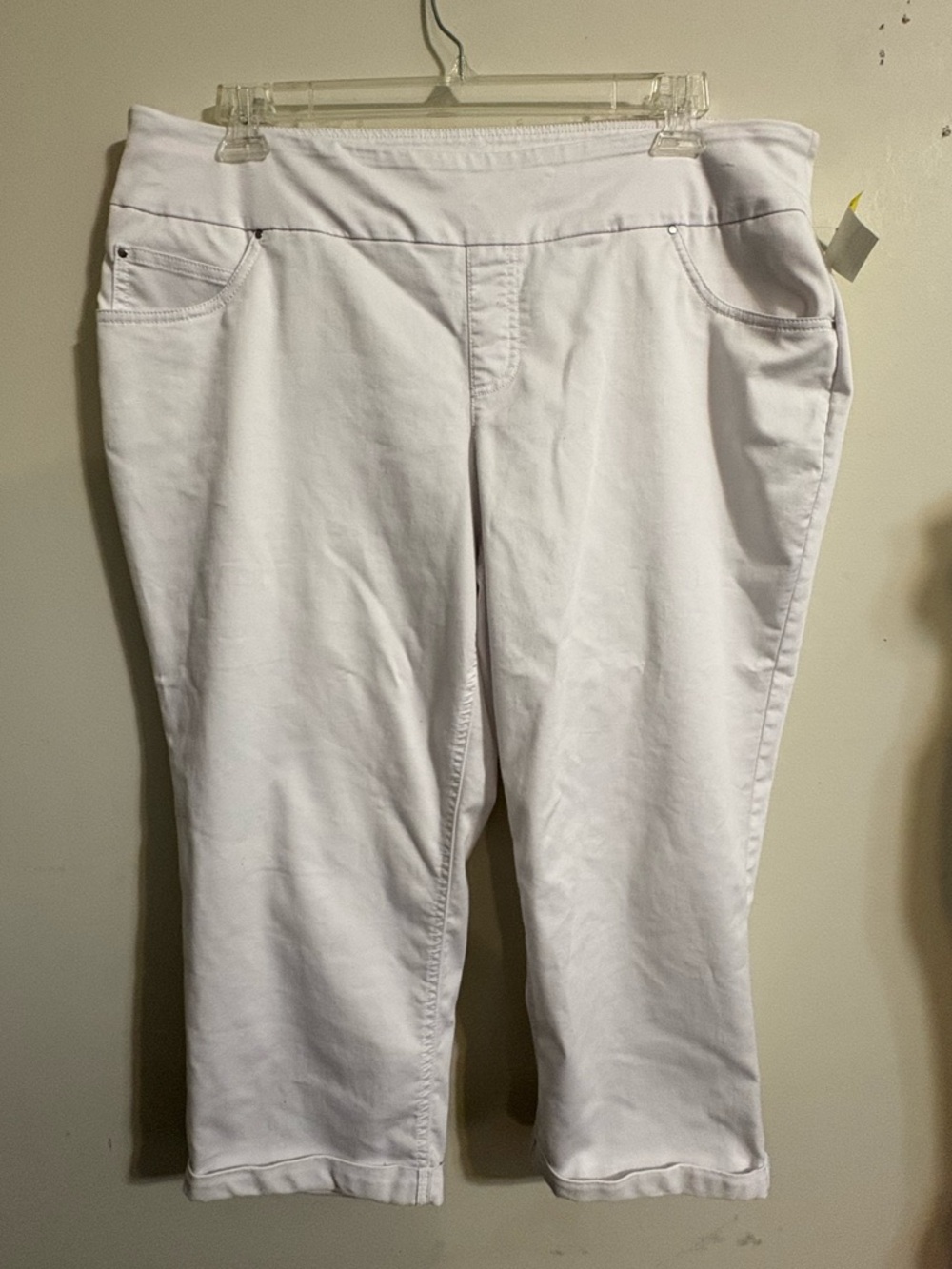 Counterparts capri pants women’s 16W white pull on cropped pants capris